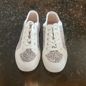 Dolce Vita Neza sneaker size 8.5